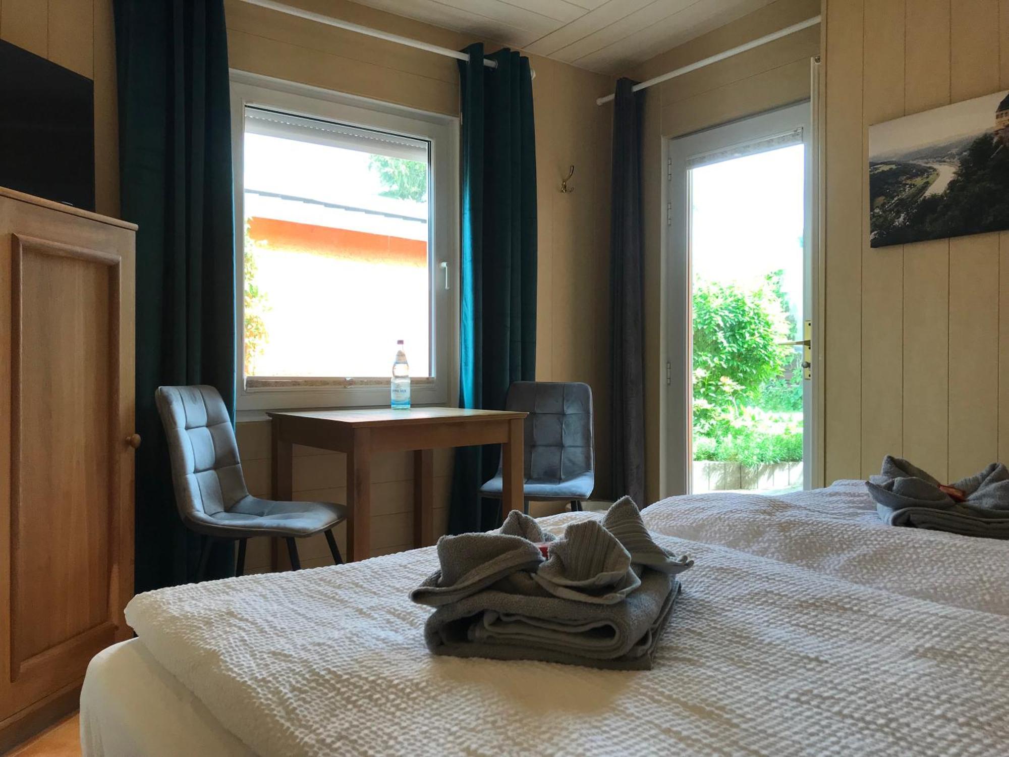 Pension 19 Pirna Exteriör bild